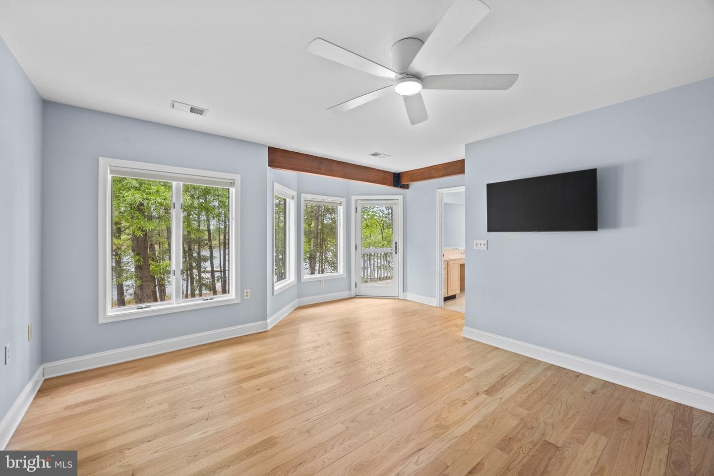 132 Tanners Point Drive photo 33