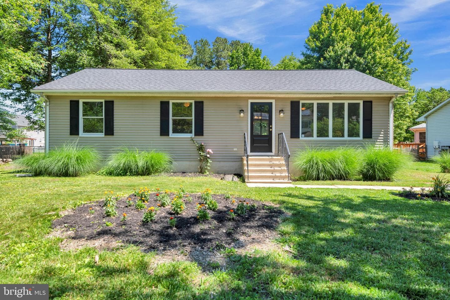 607 Kimberly Way photo 2