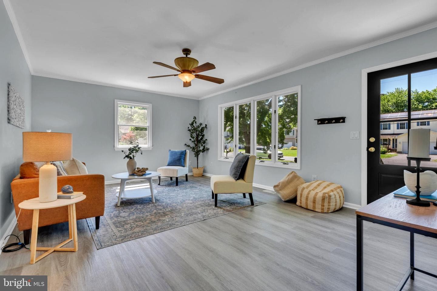 607 Kimberly Way photo 6