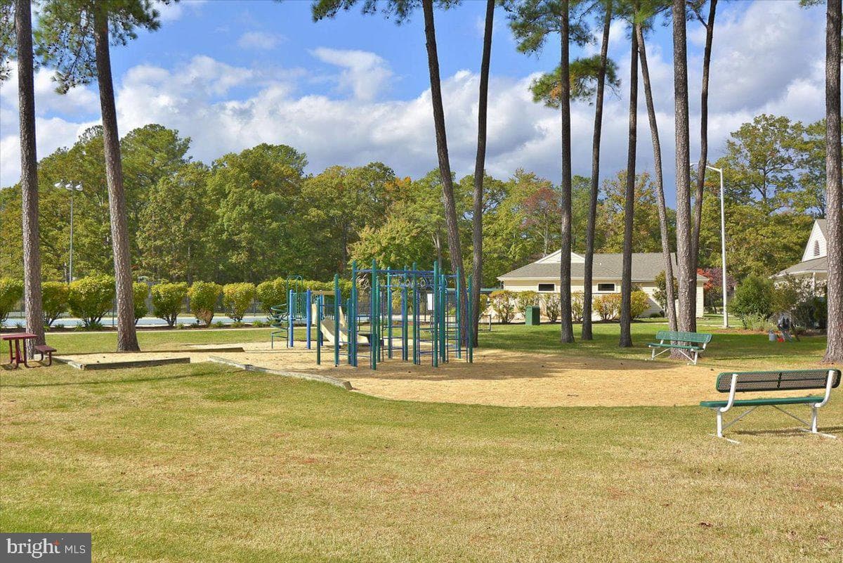 350 Prospect Bay Drive W photo 73