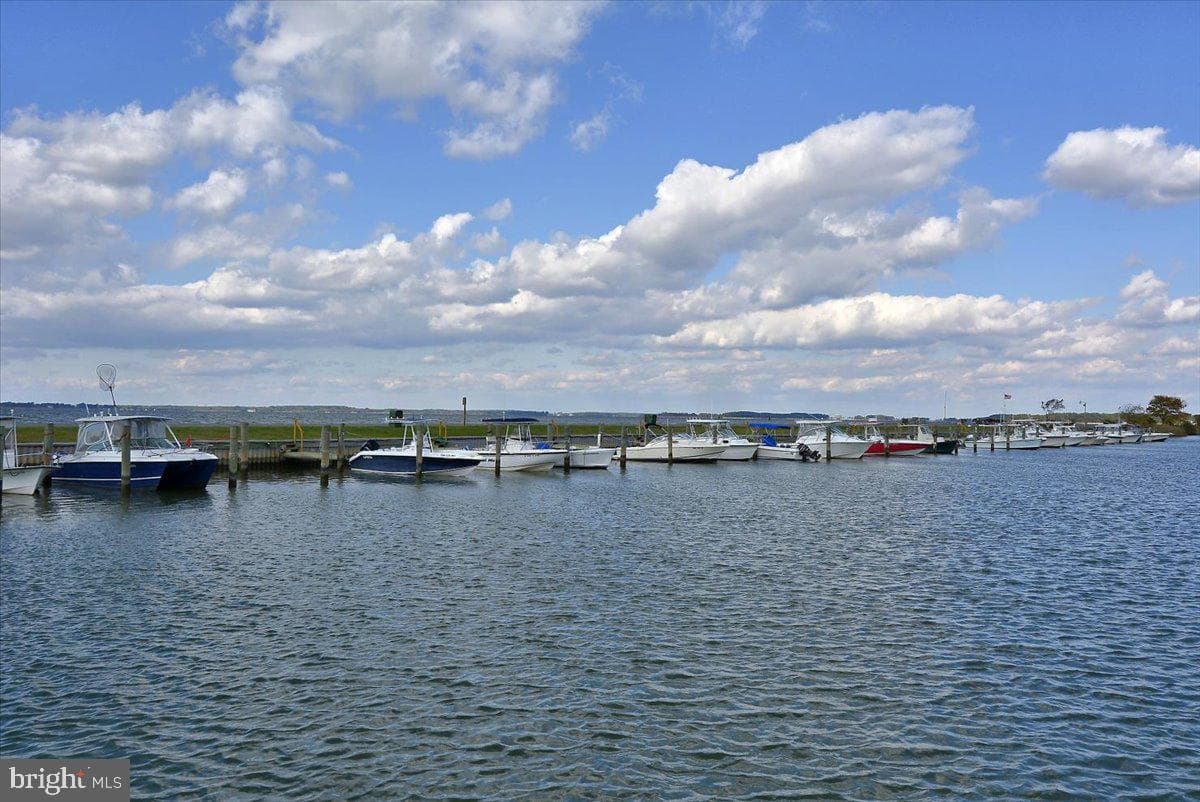 350 Prospect Bay Drive W photo 82