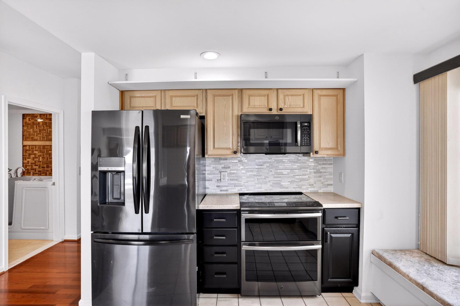 1401 Oyster Cove Drive photo 8