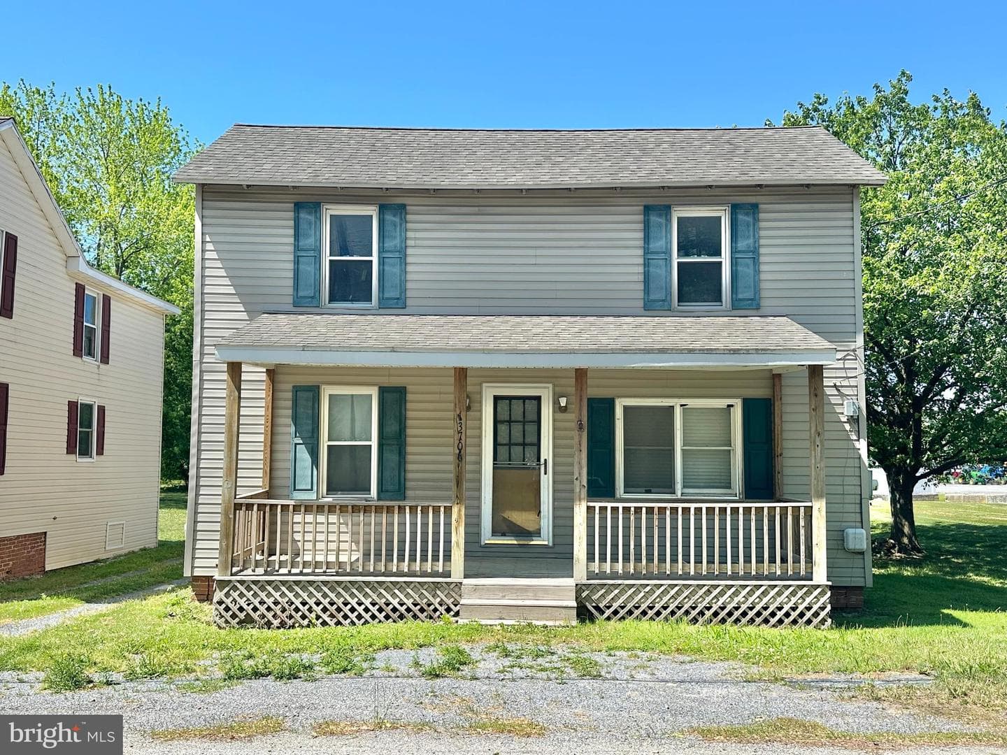 13706 Main St photo 2