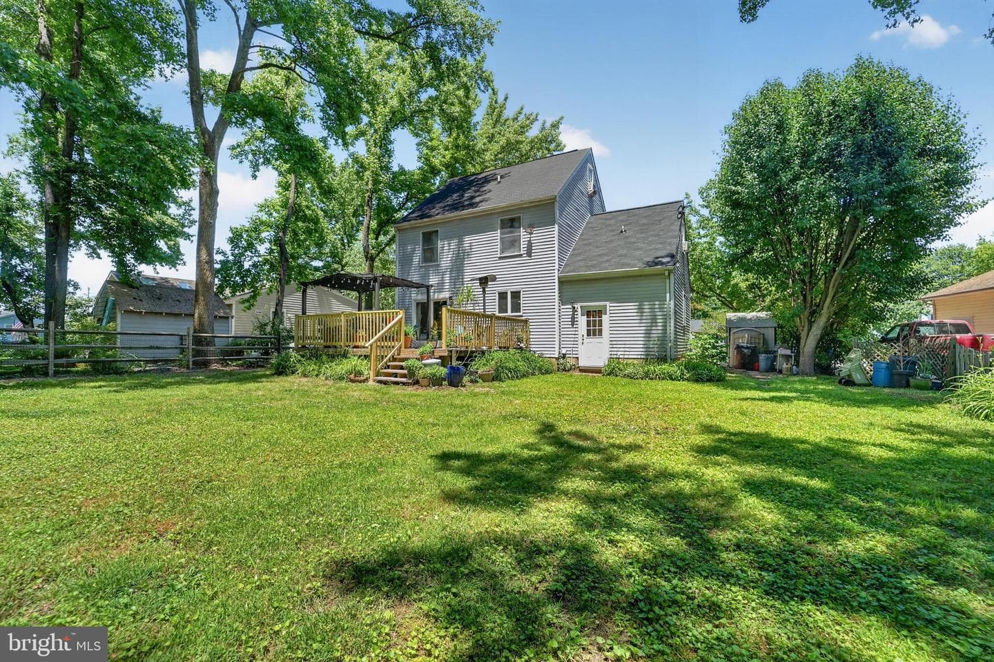 606 Kimberly Way photo 10