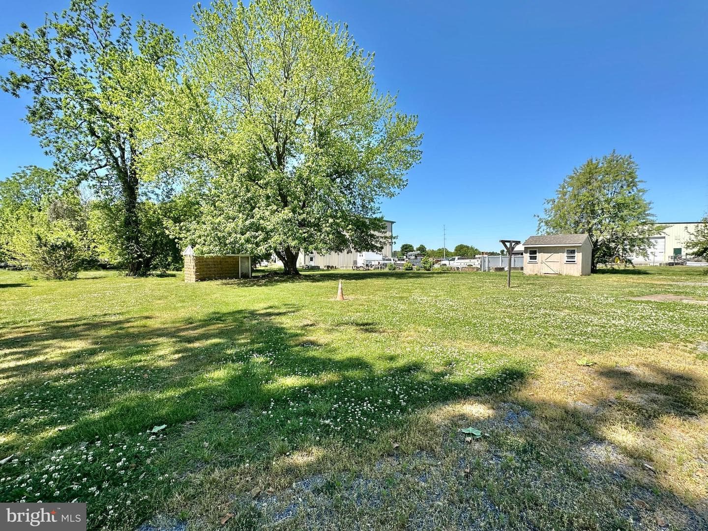 13704 Main St photo 17