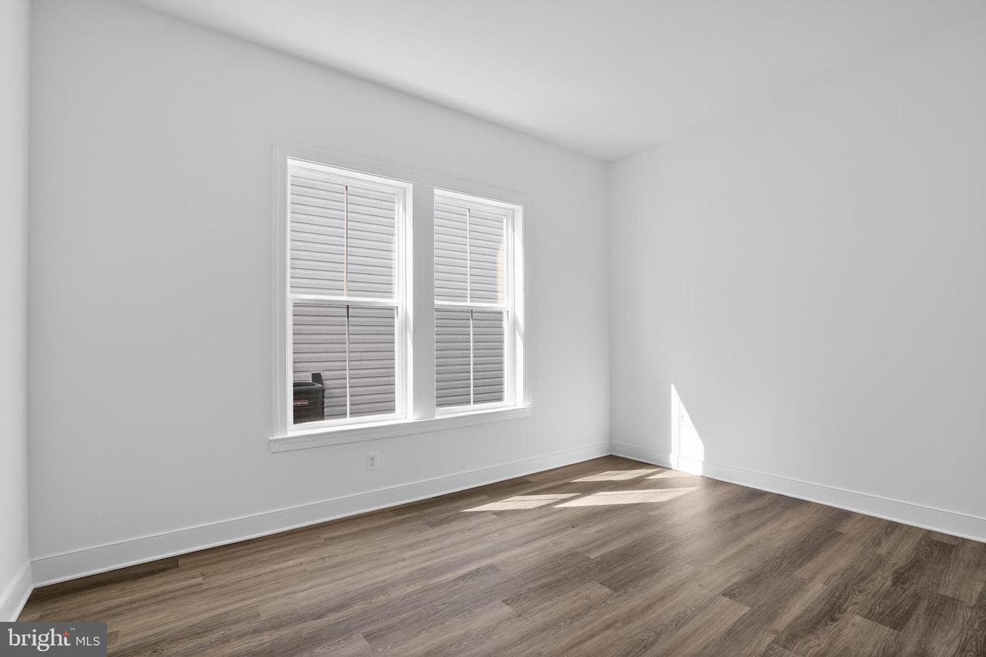 540 Warbler Way photo 22