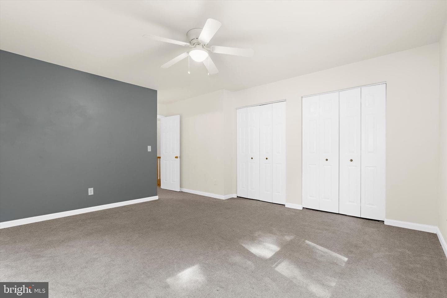 5011 Bridgepointe Drive photo 20