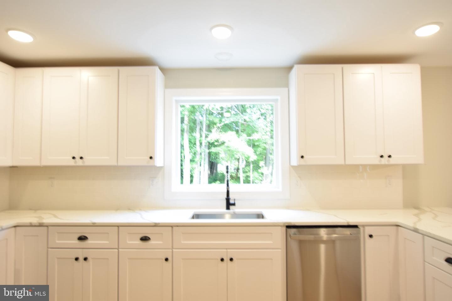 111 Chestnut Road photo 11