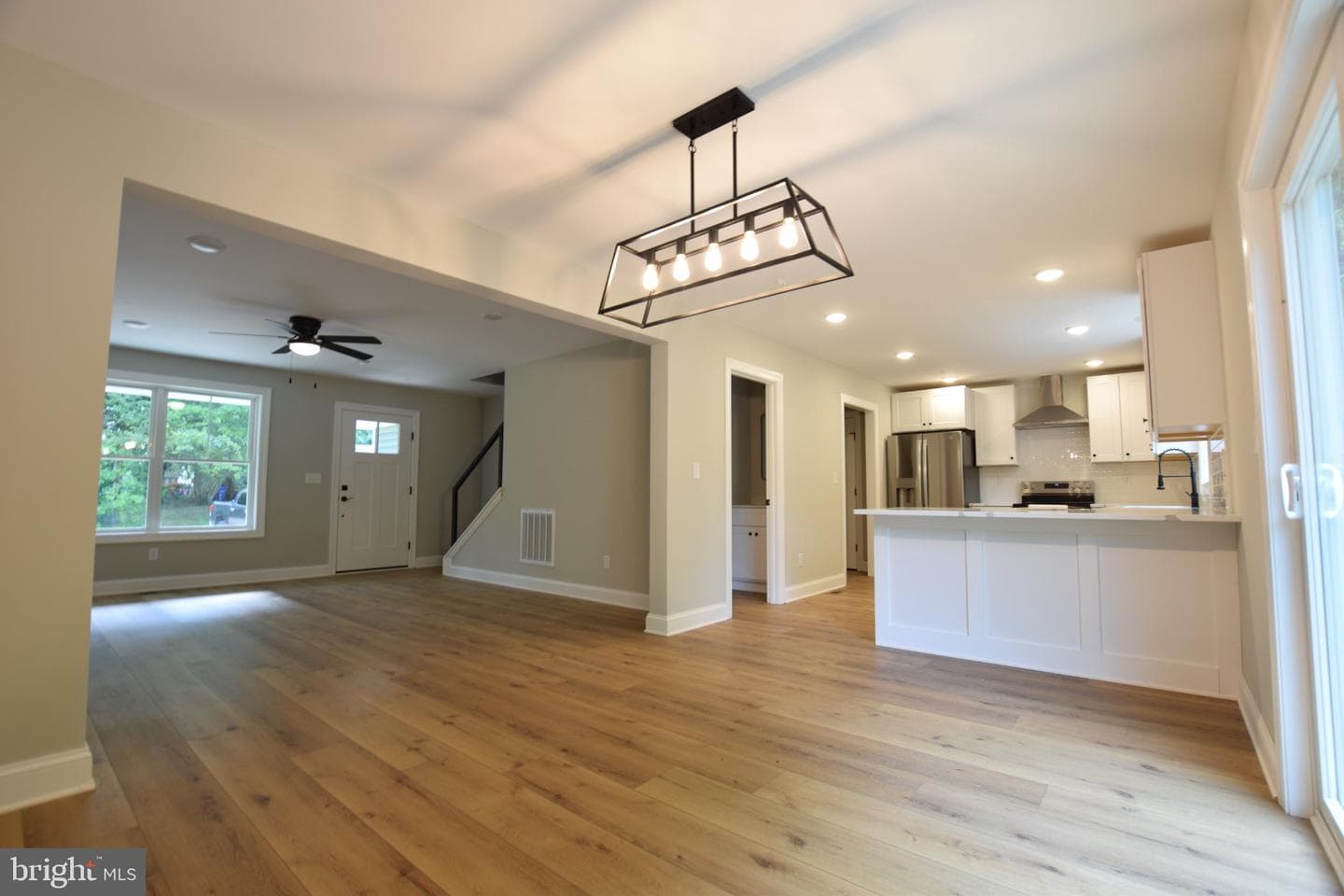 111 Chestnut Road photo 6