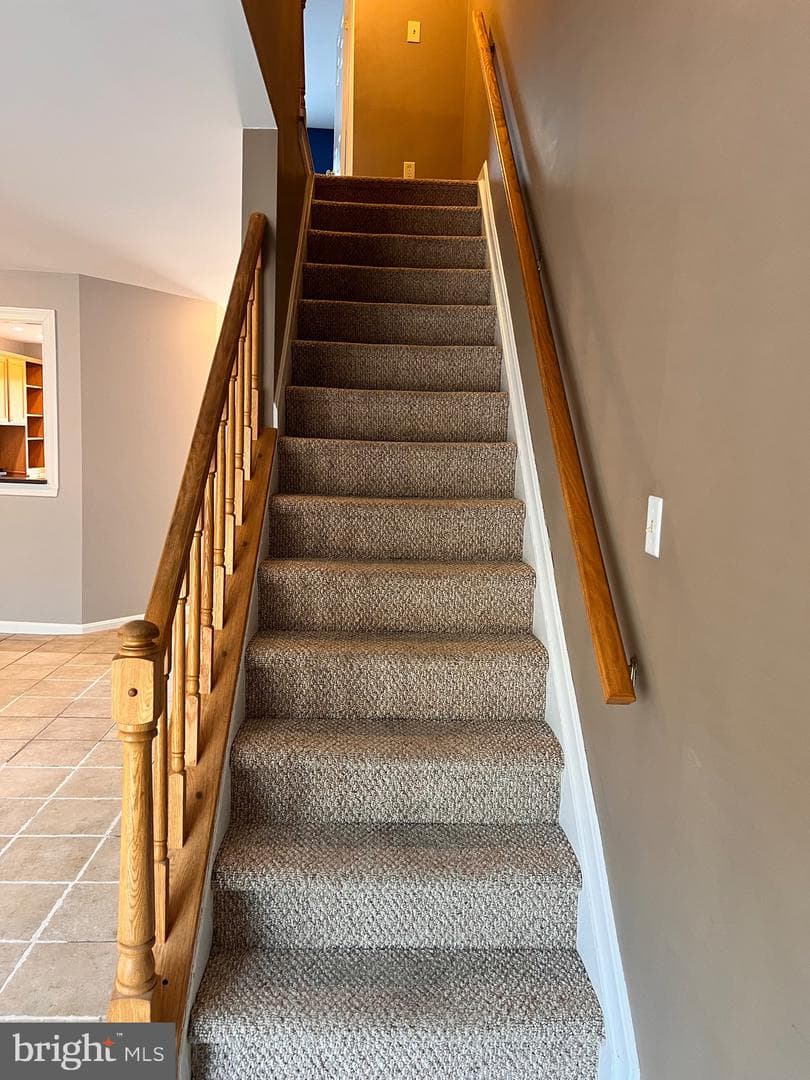 6005 Bridgepointe Drive photo 20