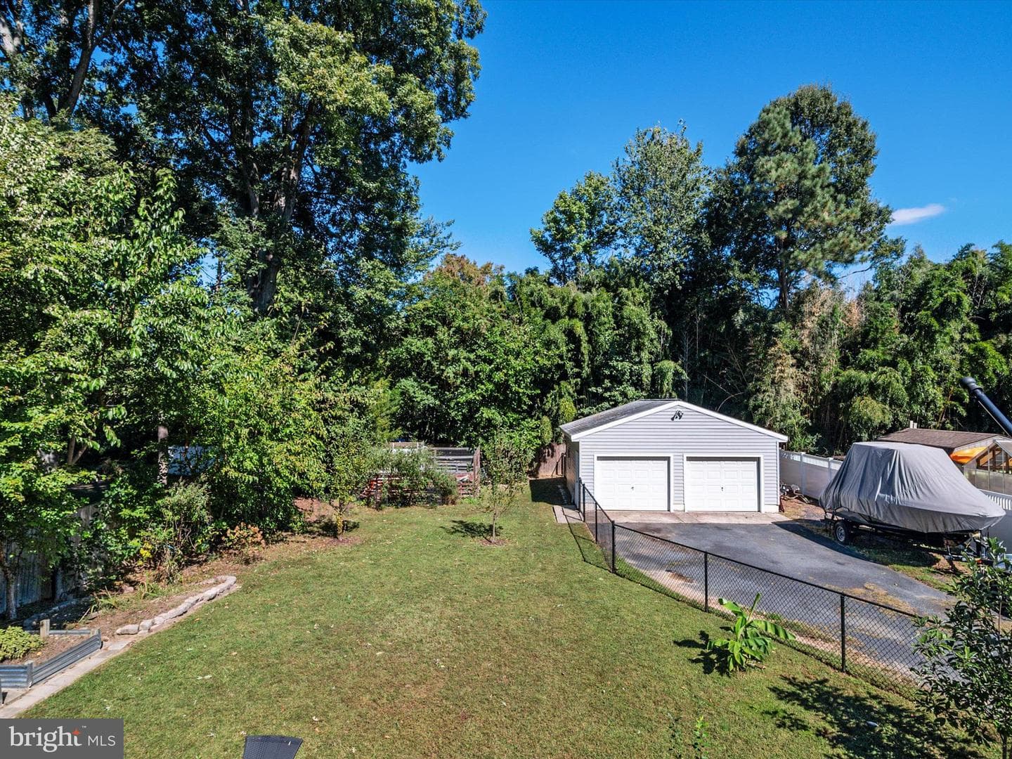 412 Bay City Road photo 3