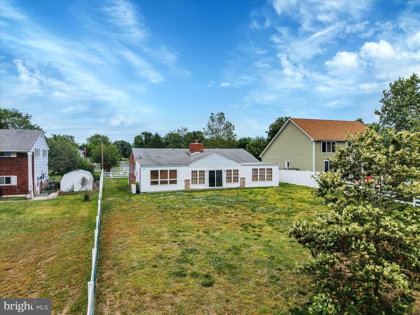 400 Beachside Dr photo 5