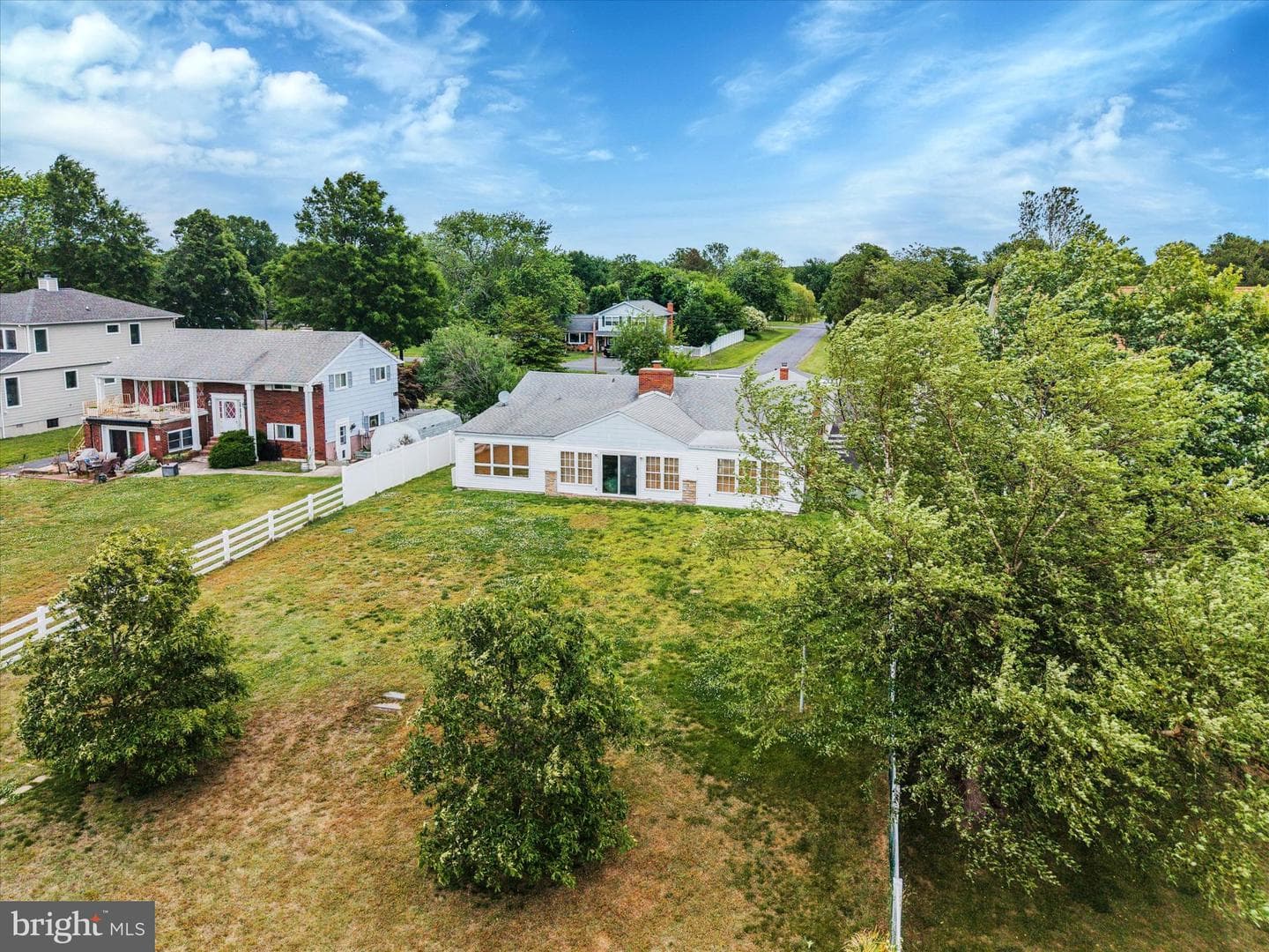 400 Beachside Dr photo 6