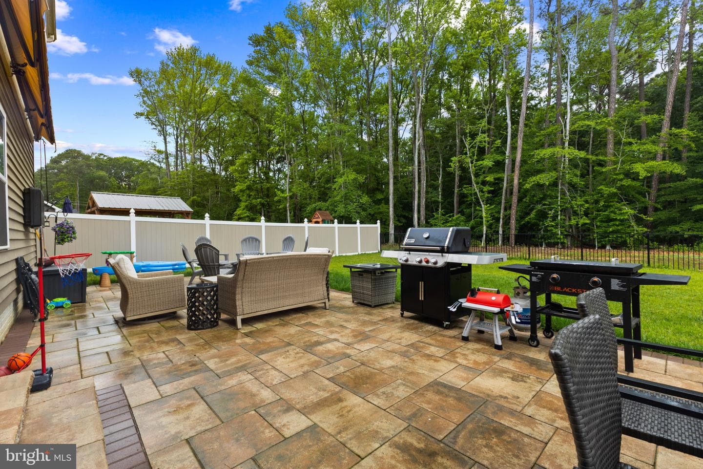 117 Perrys Retreat Boulevard photo 32