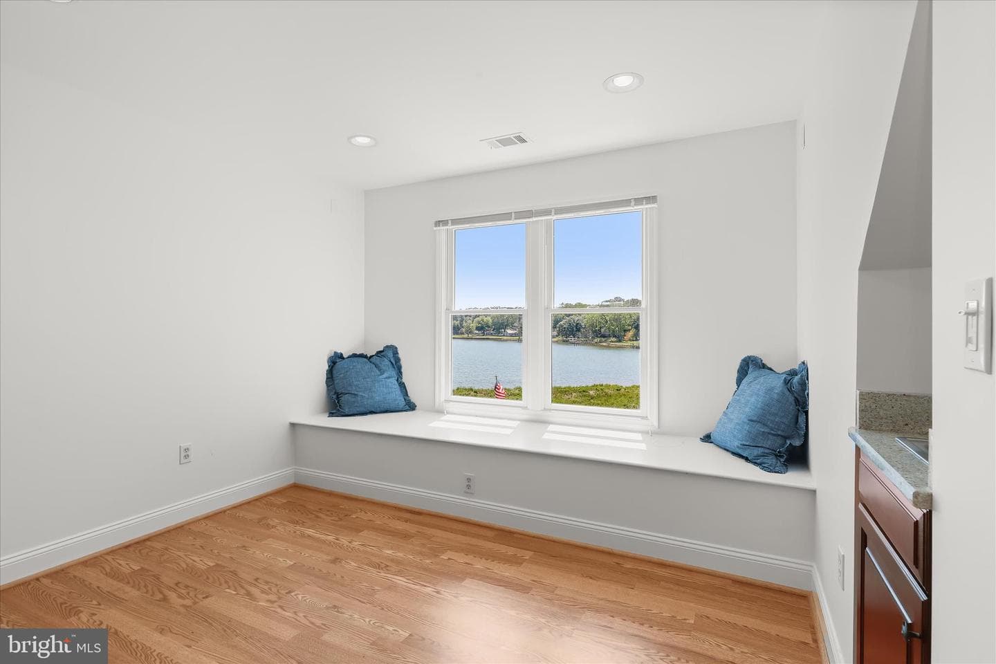 109 Starboard Court photo 68