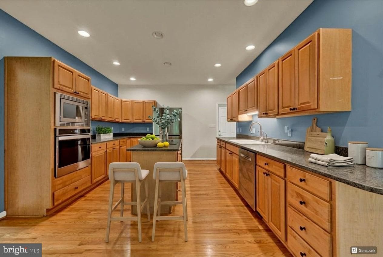 1024 Avalon Court photo 25