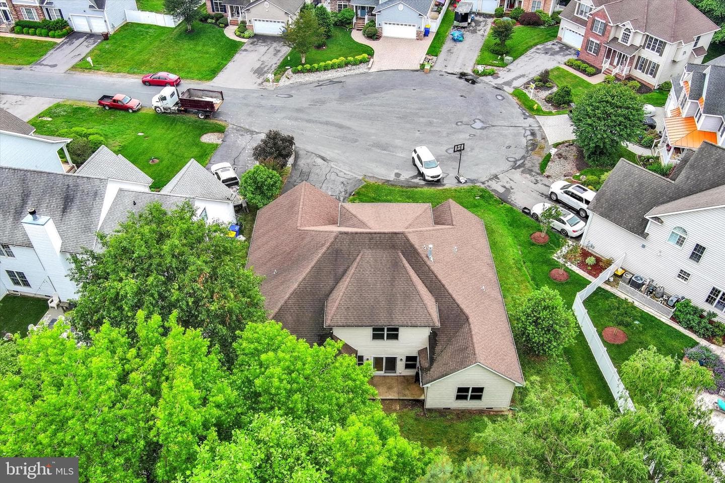 1024 Avalon Court photo 75