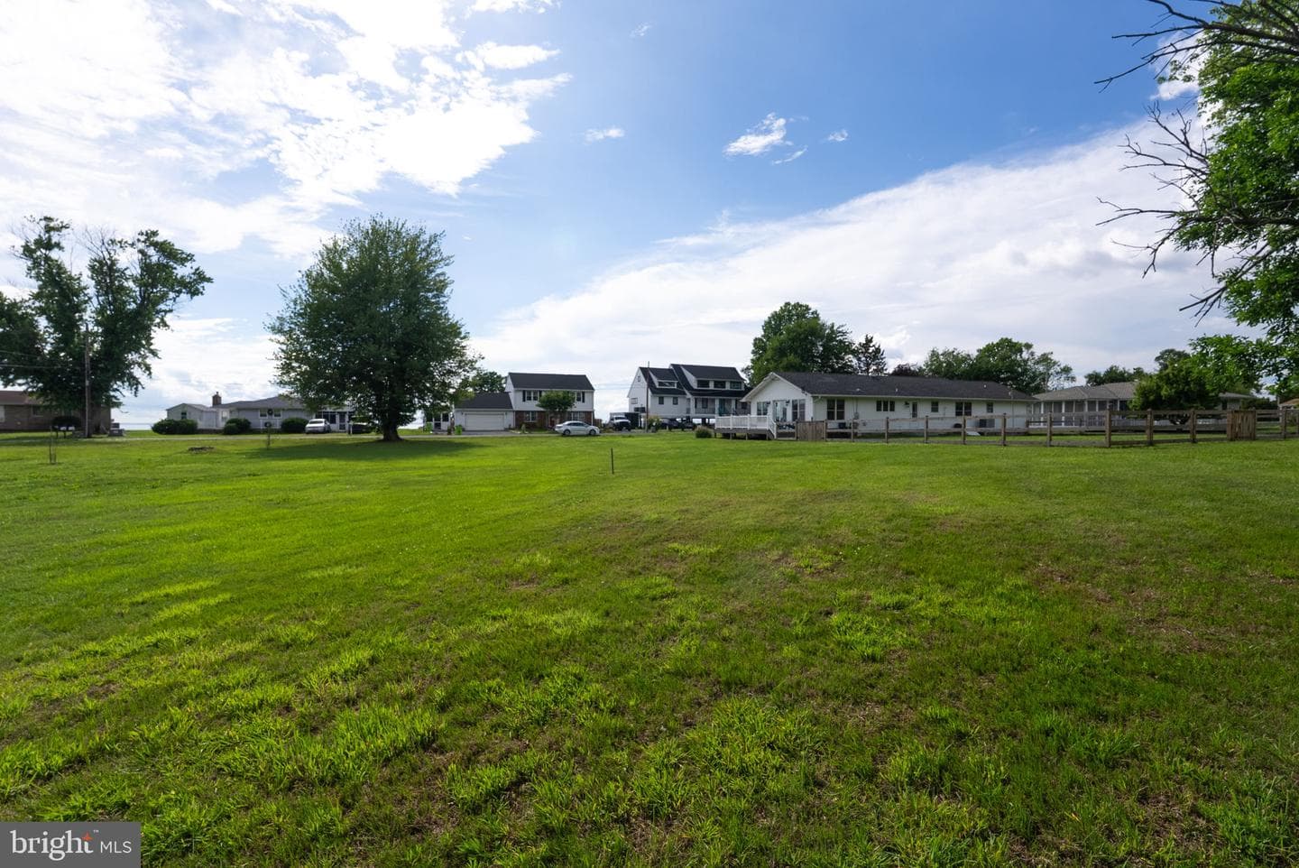713 Bay Drive photo 40