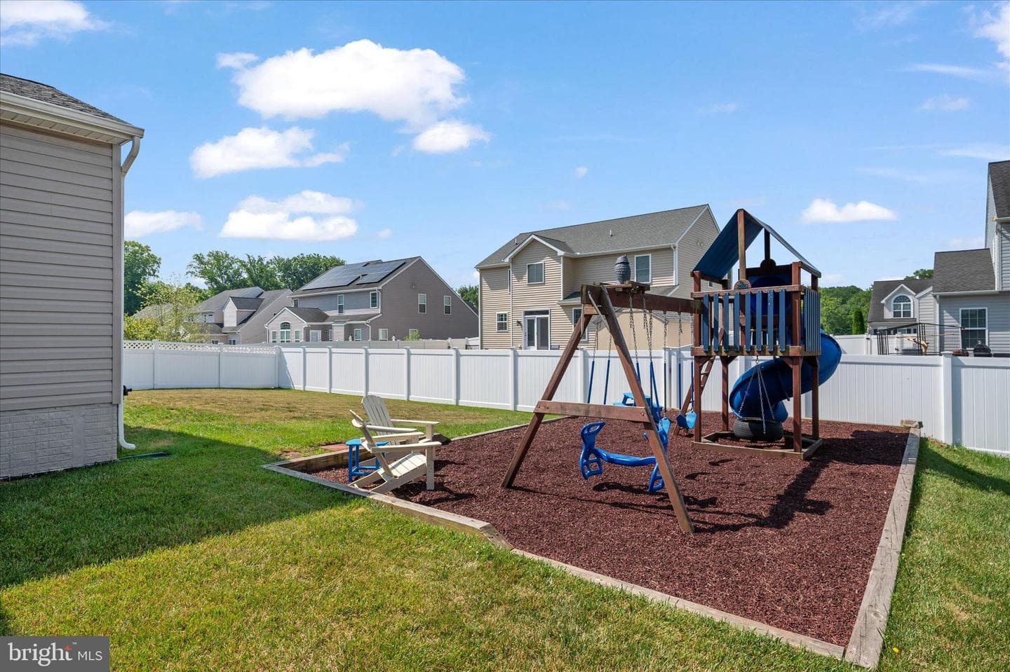 126 E Brook Drive photo 43