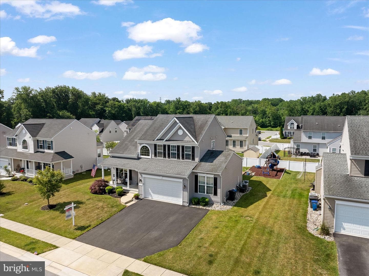 126 E Brook Drive photo 45