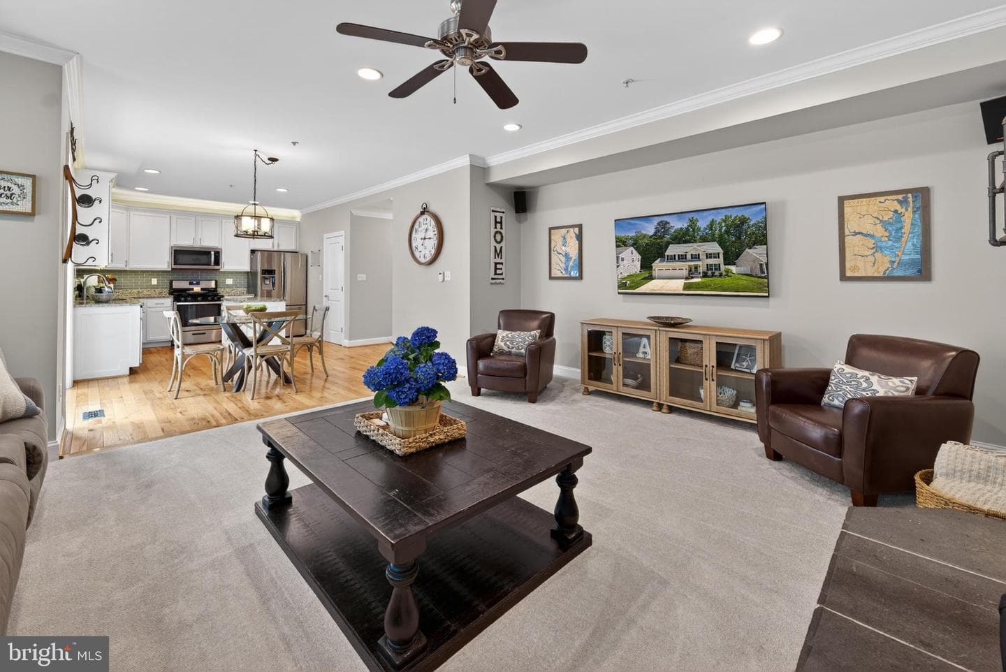 125 Fawn Lane photo 23