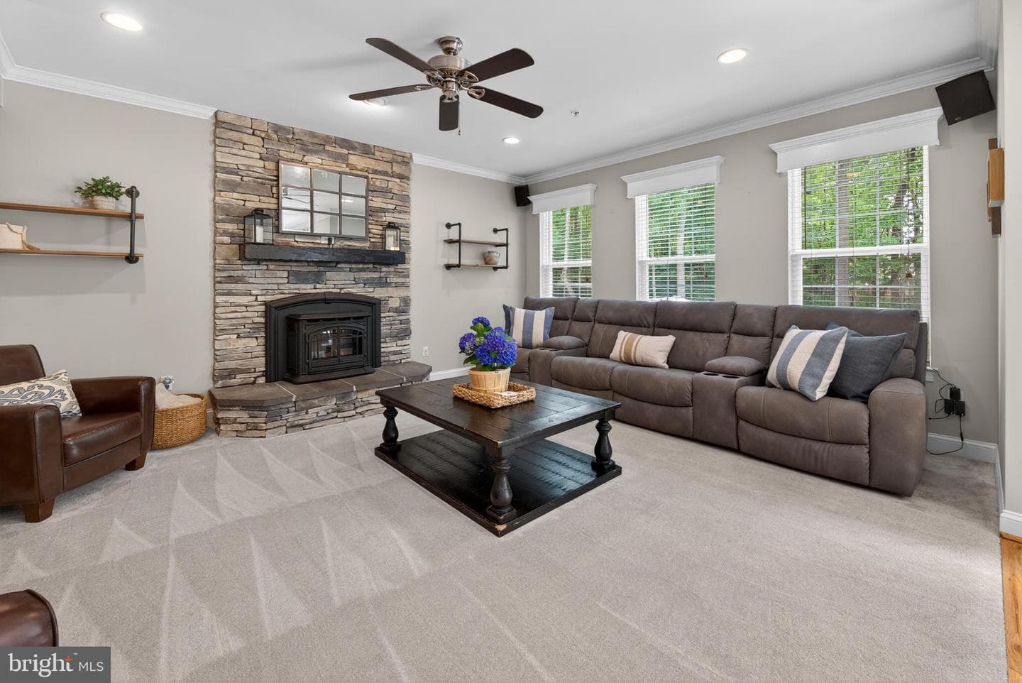 125 Fawn Lane photo 26