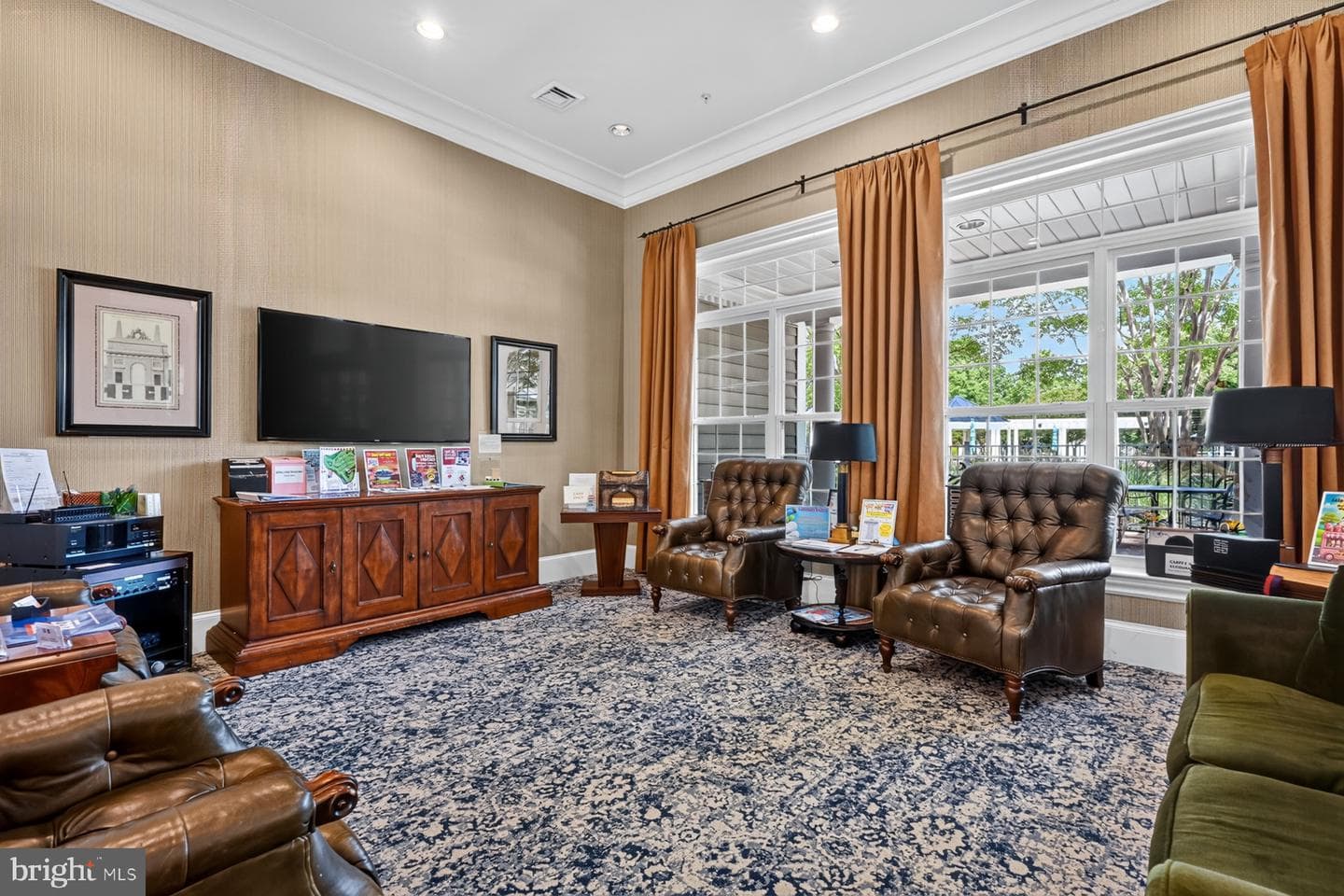 510 Symphony Way photo 58