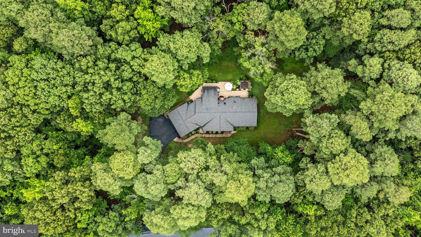 121 Eareckson Lane photo 12