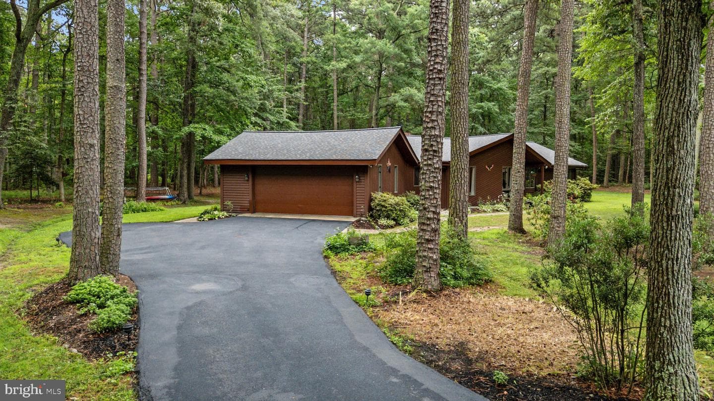 121 Eareckson Lane photo 37