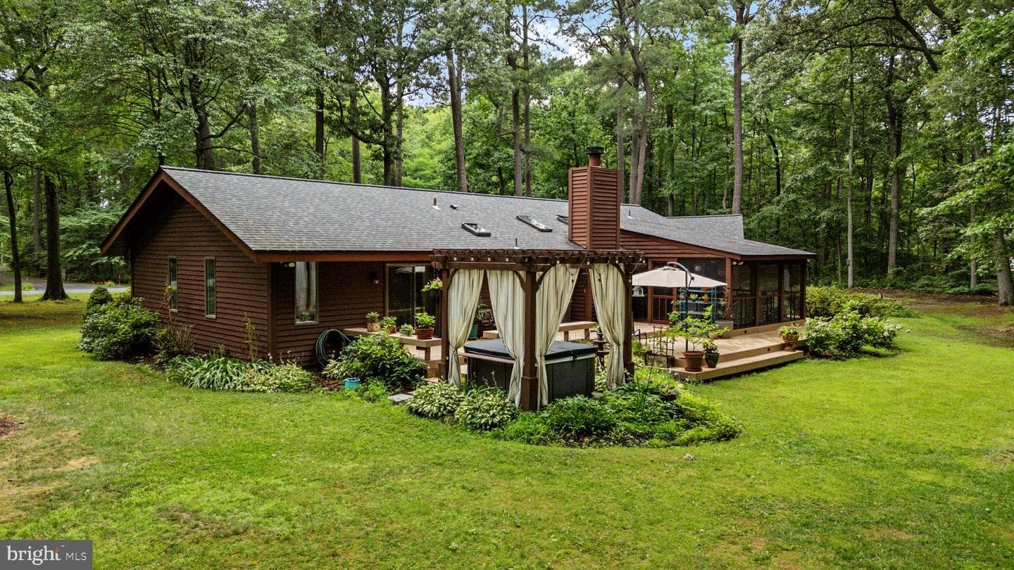 121 Eareckson Lane photo 39