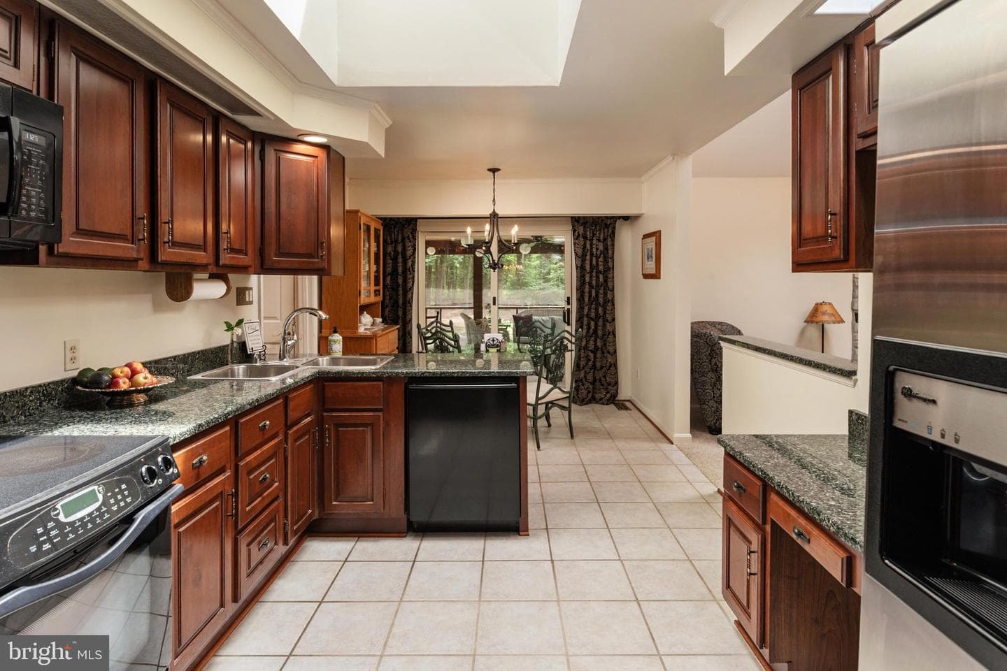 121 Eareckson Lane photo 8