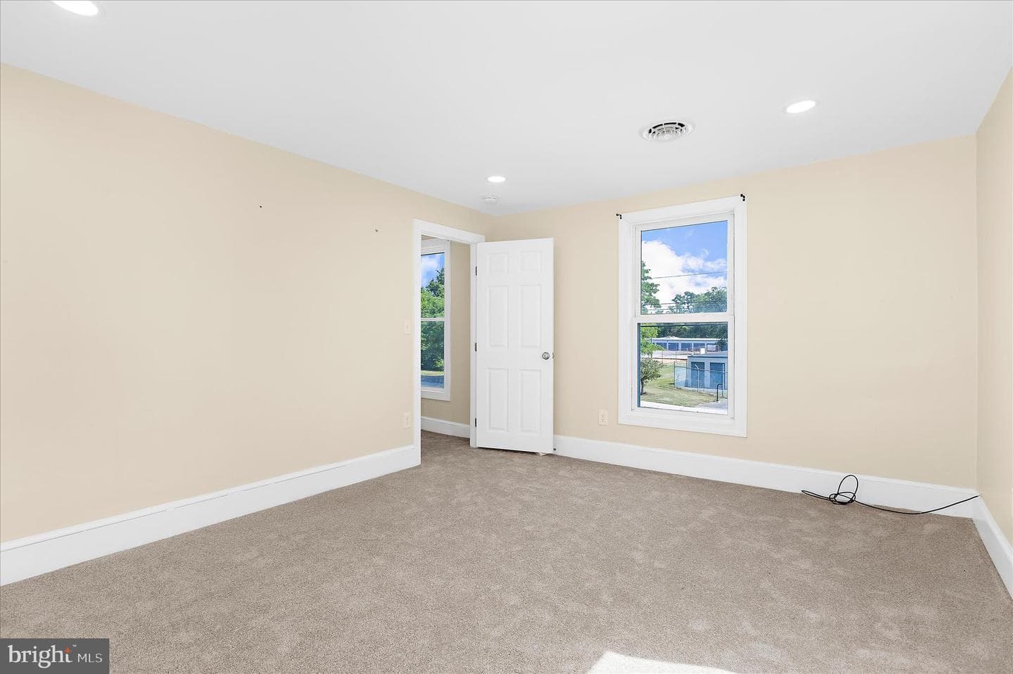 430 Railroad Avenue photo 22