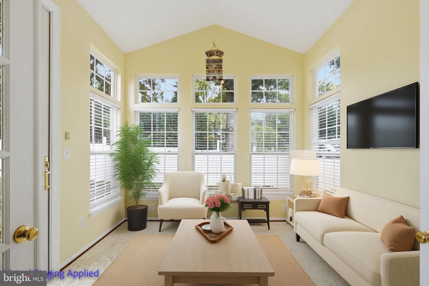 114 Edenderry Avenue photo 6