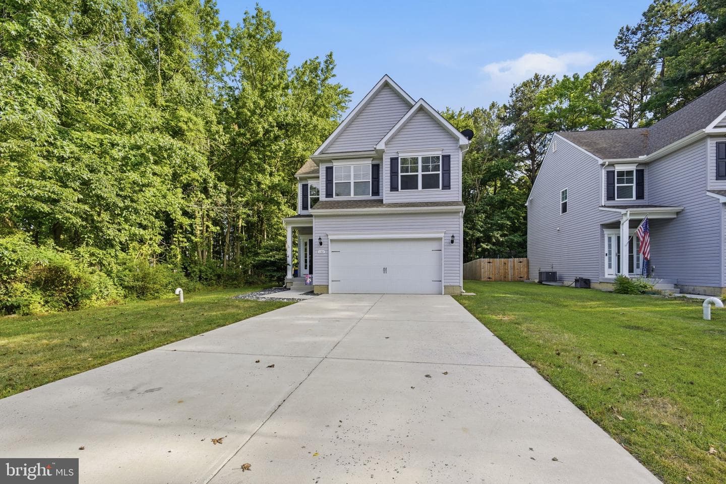 124 Riverside Drive photo 36
