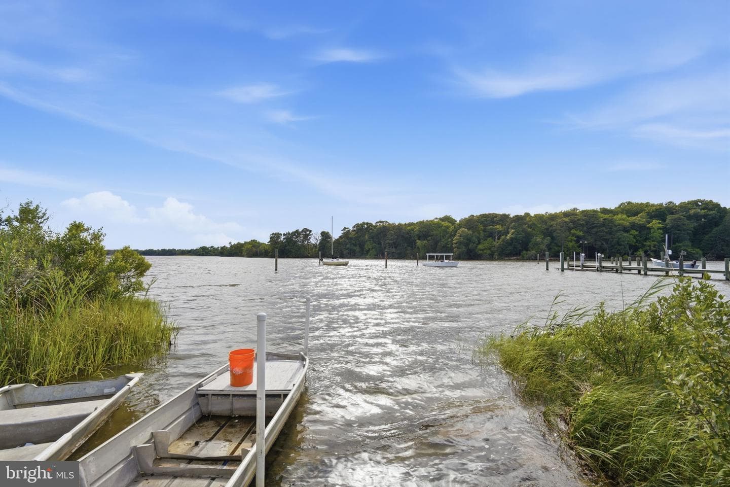 124 Riverside Drive photo 44