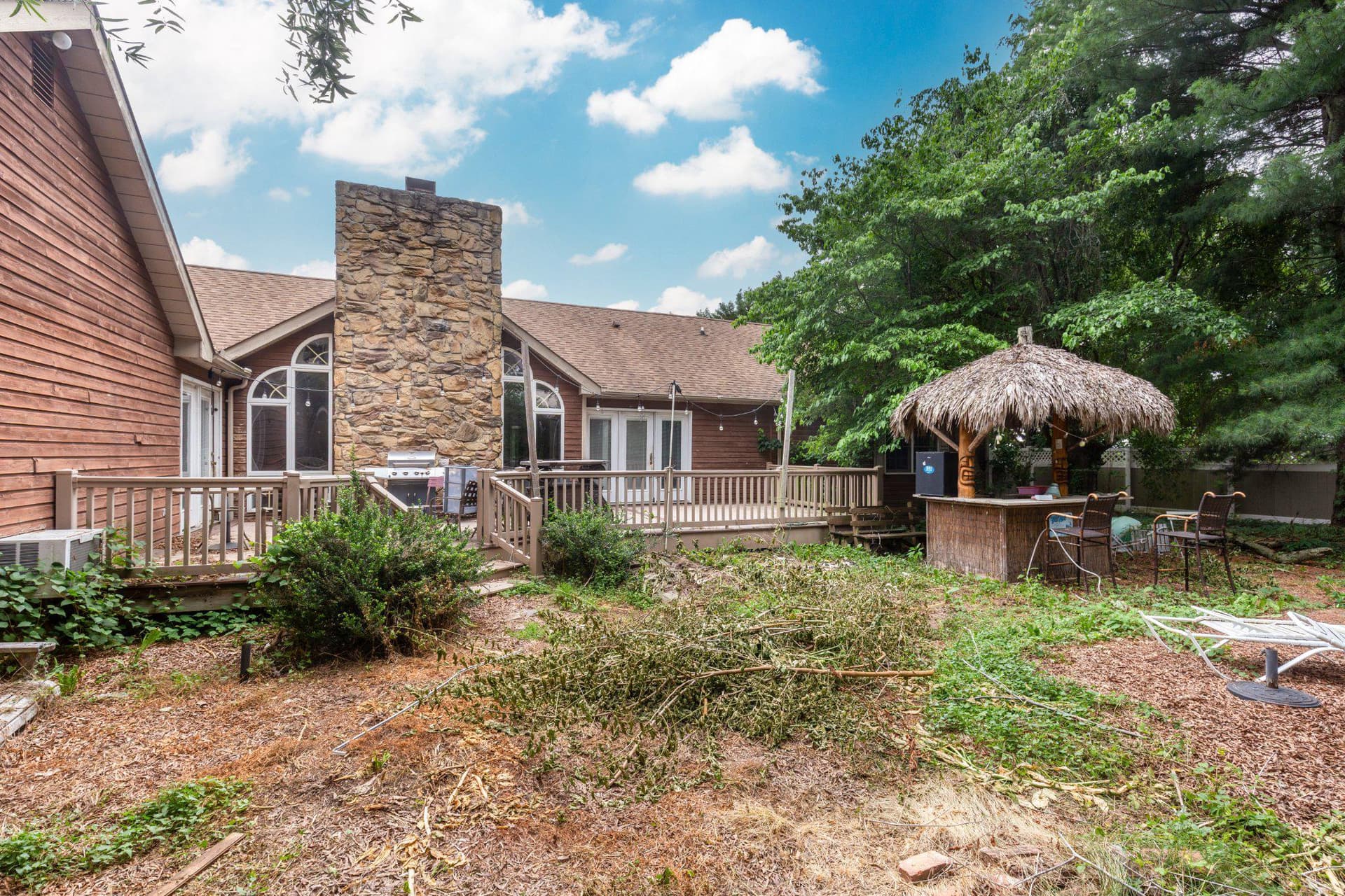 101 Chestnut Lane photo 35