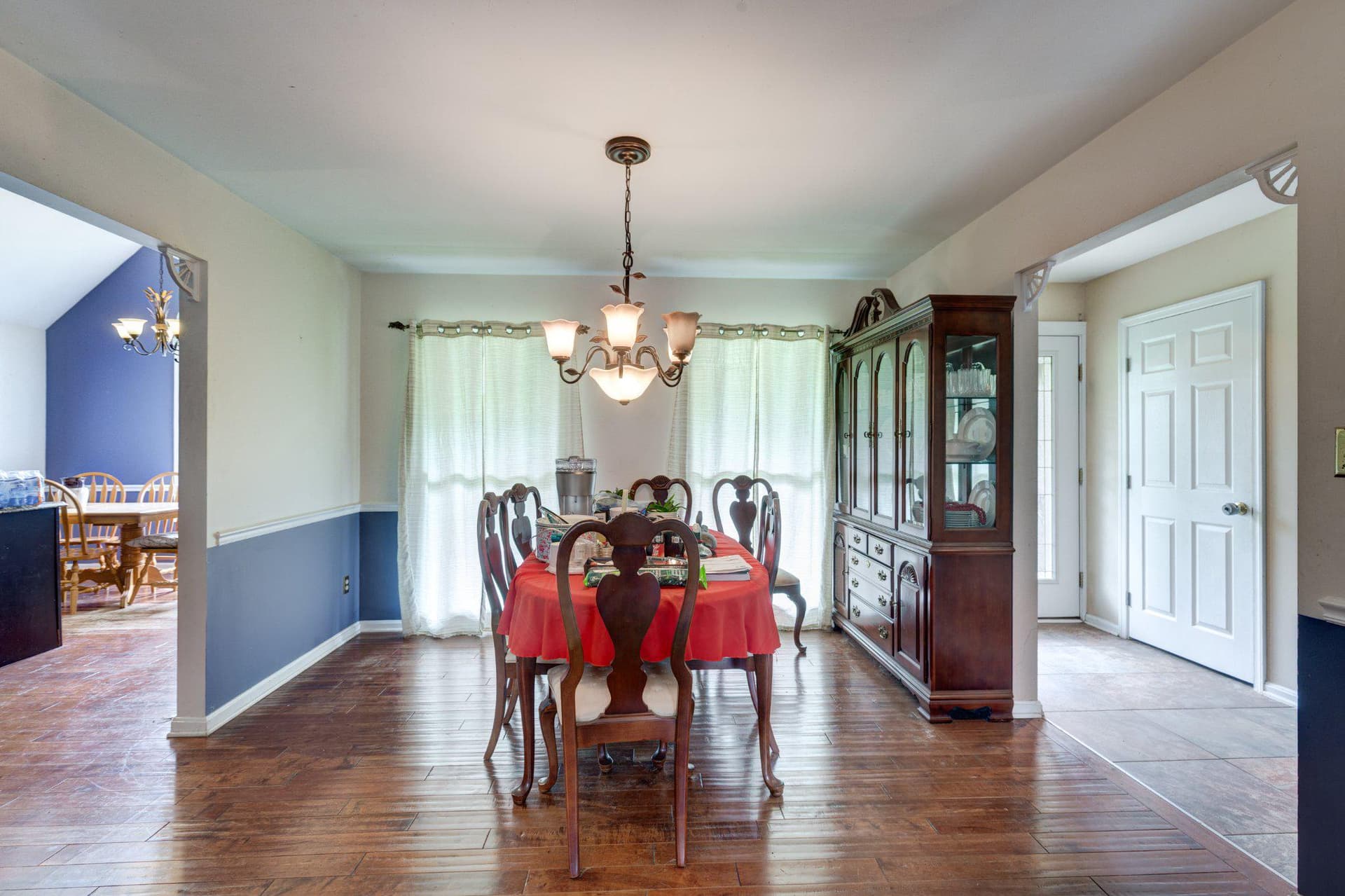 101 Chestnut Lane photo 8