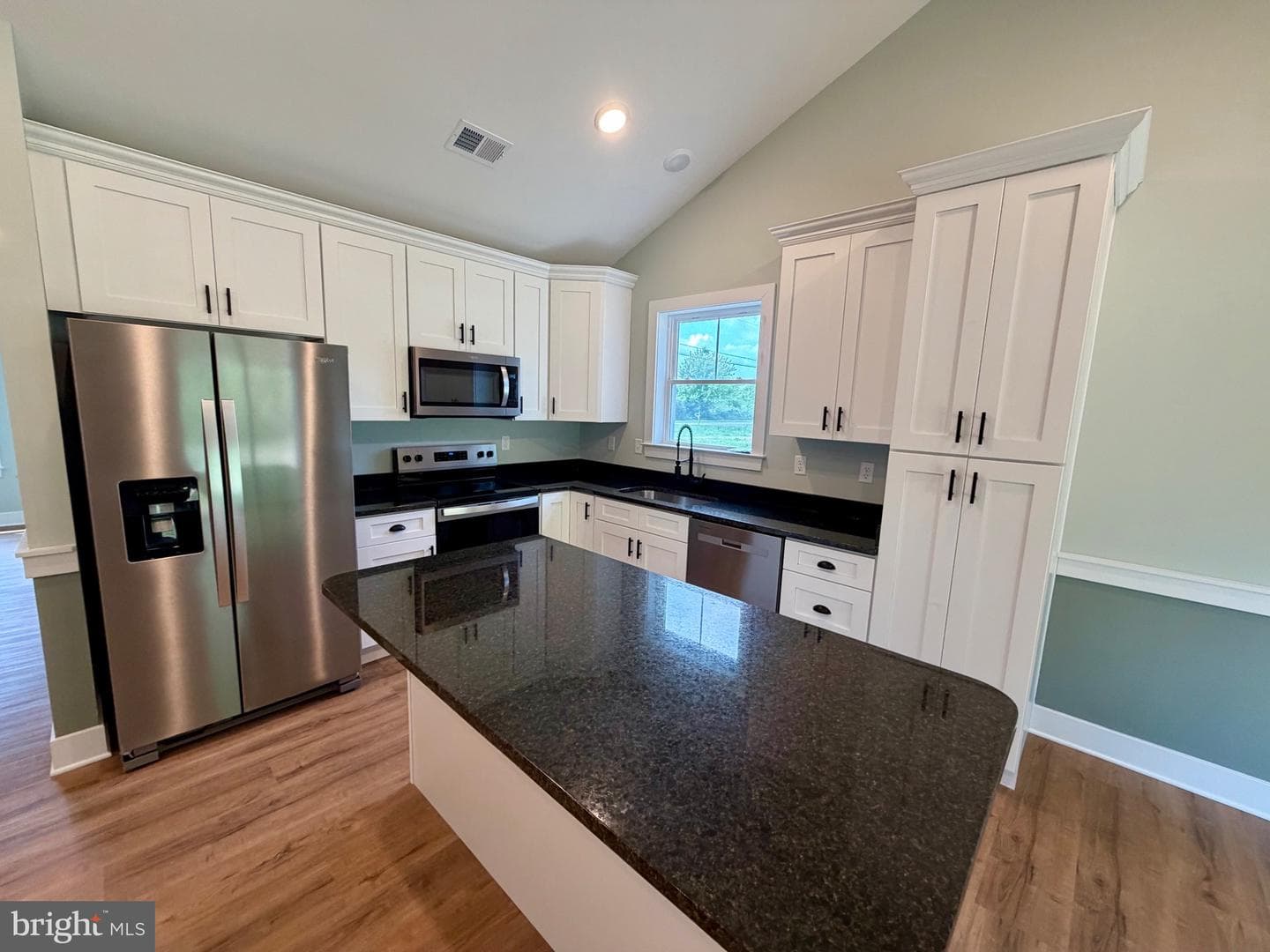 705 Carmichael Road photo 16