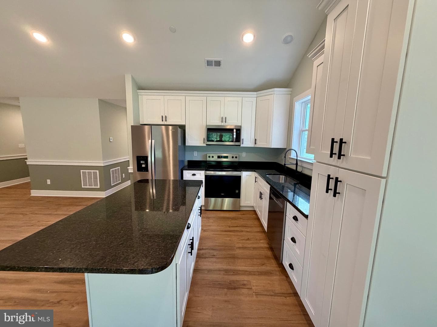 705 Carmichael Road photo 17