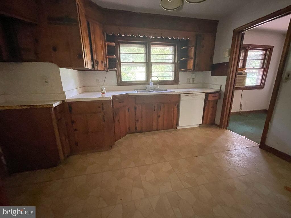 518 Arrington Road photo 3