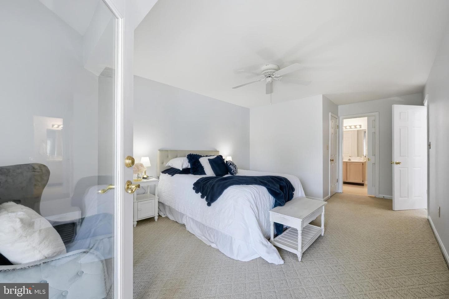 6010 Bridgepointe Drive photo 27