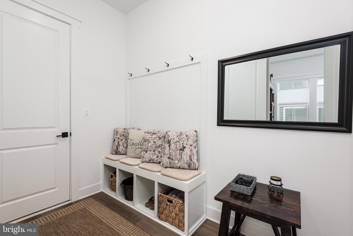 233 Peregrine Drive photo 40
