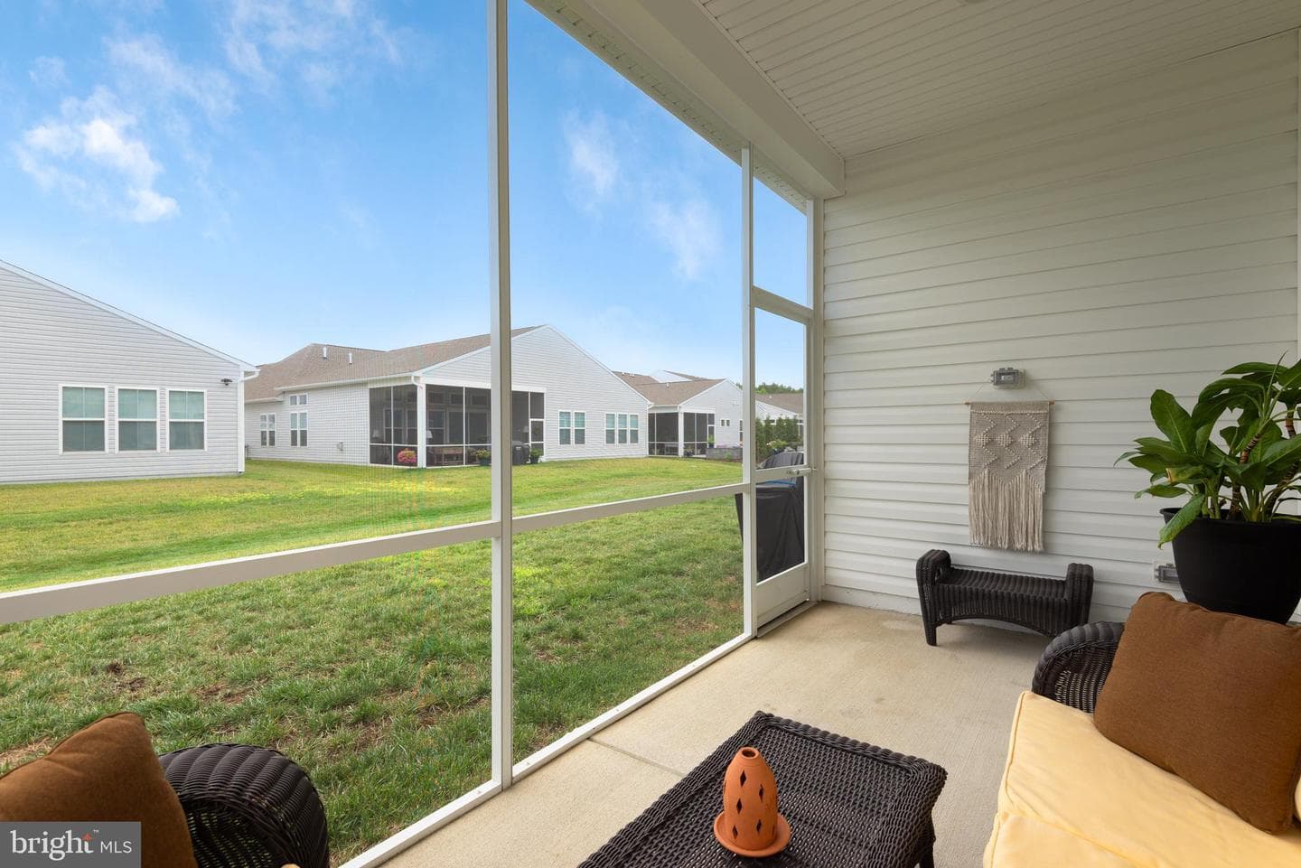 233 Peregrine Drive photo 43