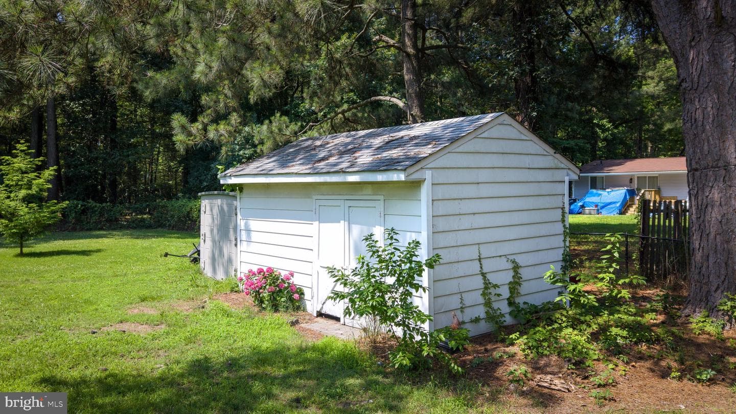 132 Pennick Drive photo 42