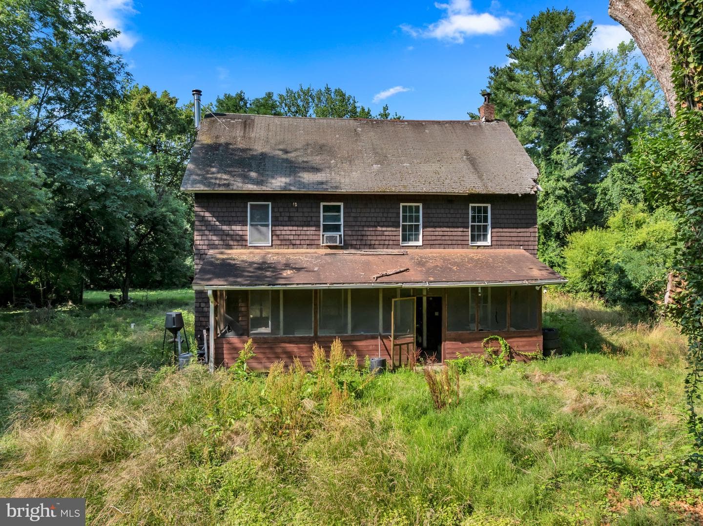 116 Homestead Lane photo 4