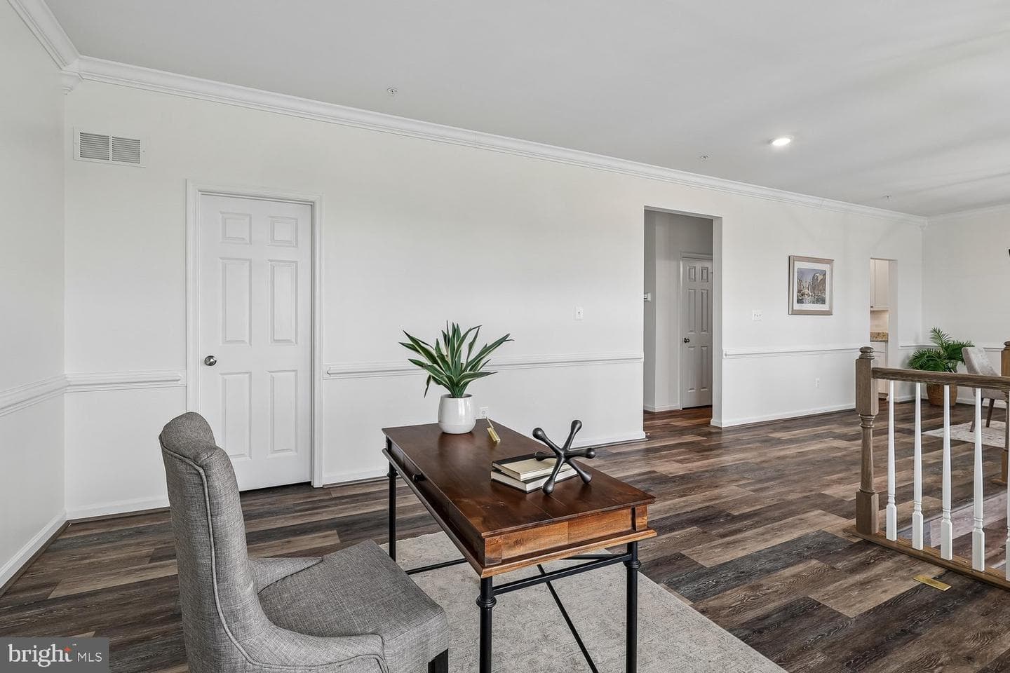 247 Breeding Boulevard photo 10