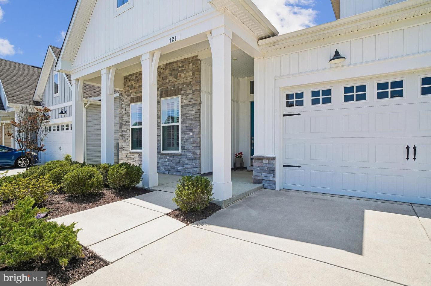 121 Merlin Drive photo 45