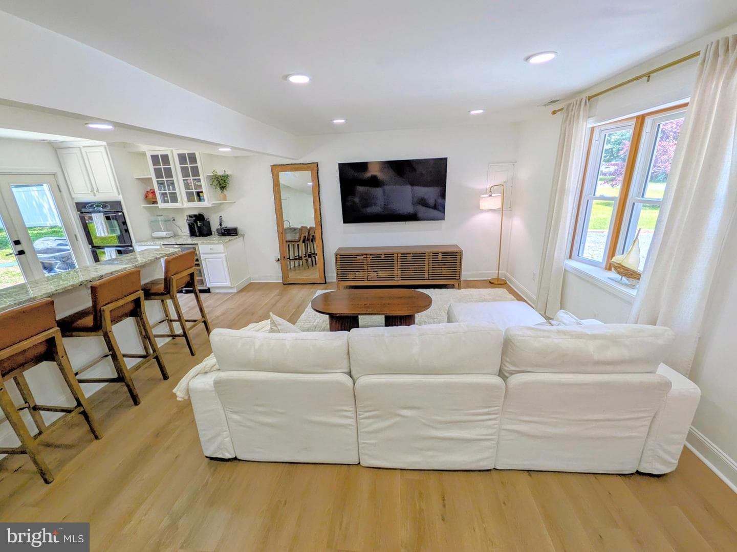 102 Maple Road photo 13