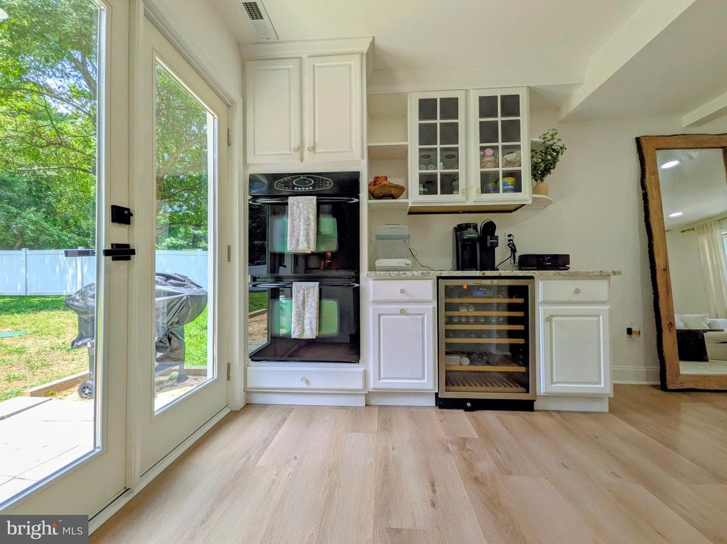 102 Maple Road photo 17