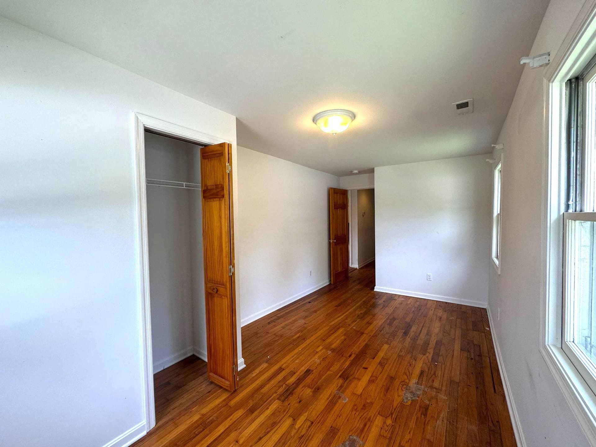 104 Turpins Lane photo 15